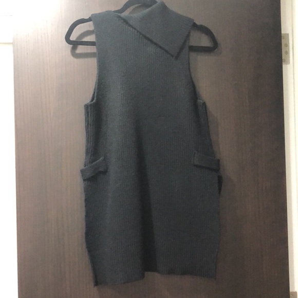 She + Sky Cowl Neck Top - Picture 2 of 6